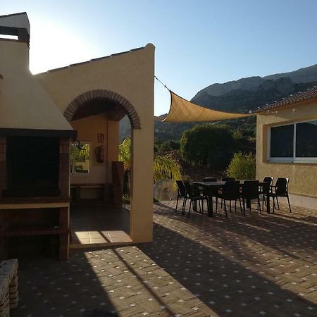 Casa John Y Paqui Villa El Chorro Luaran gambar